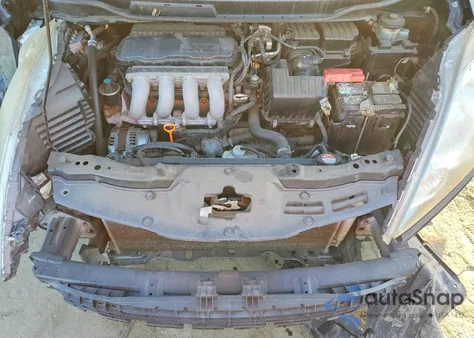 2011 Honda Fit Sport из США, поврежденный, VIN JHMGE8H57BC009583